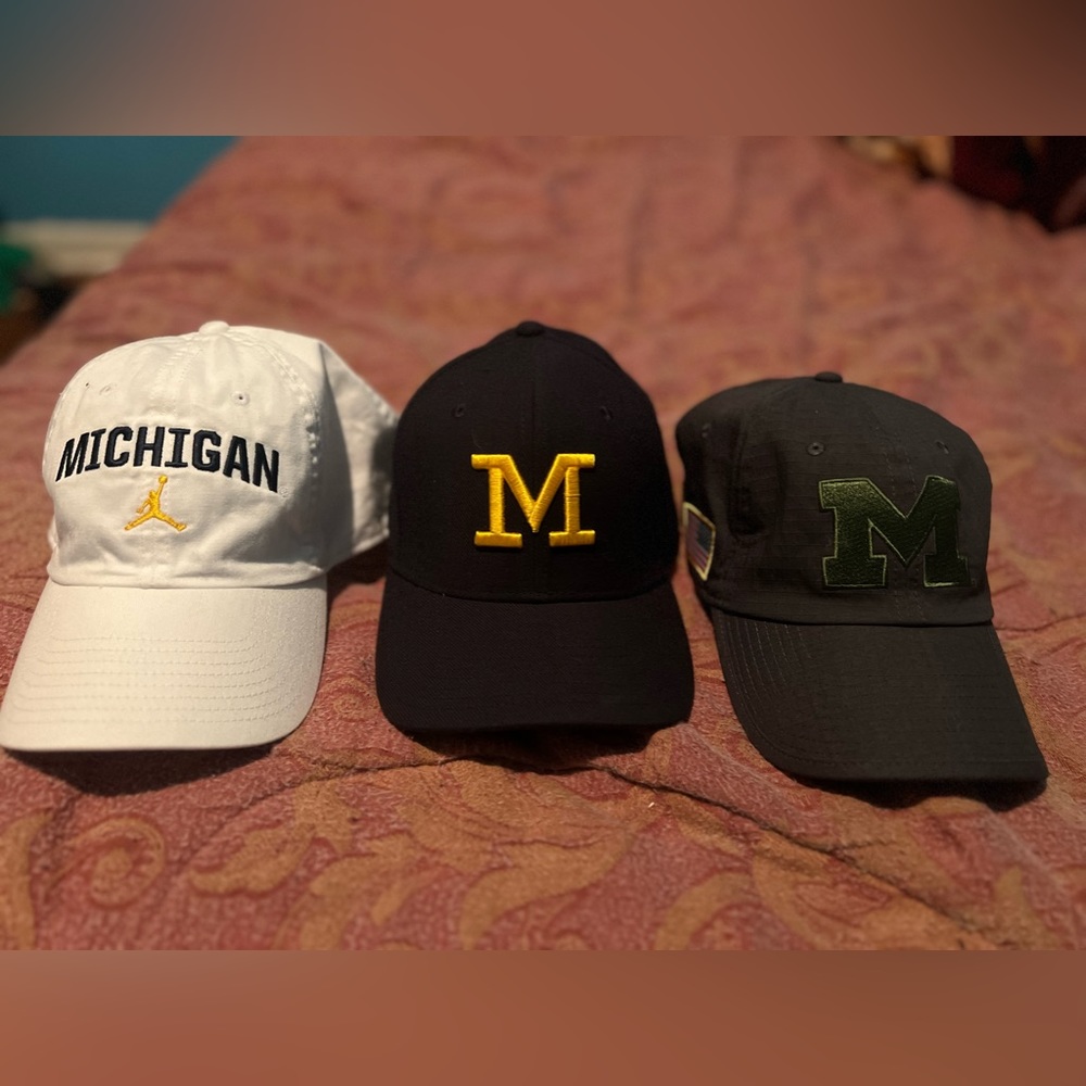 Bundle  3 Michigan wolverines hat